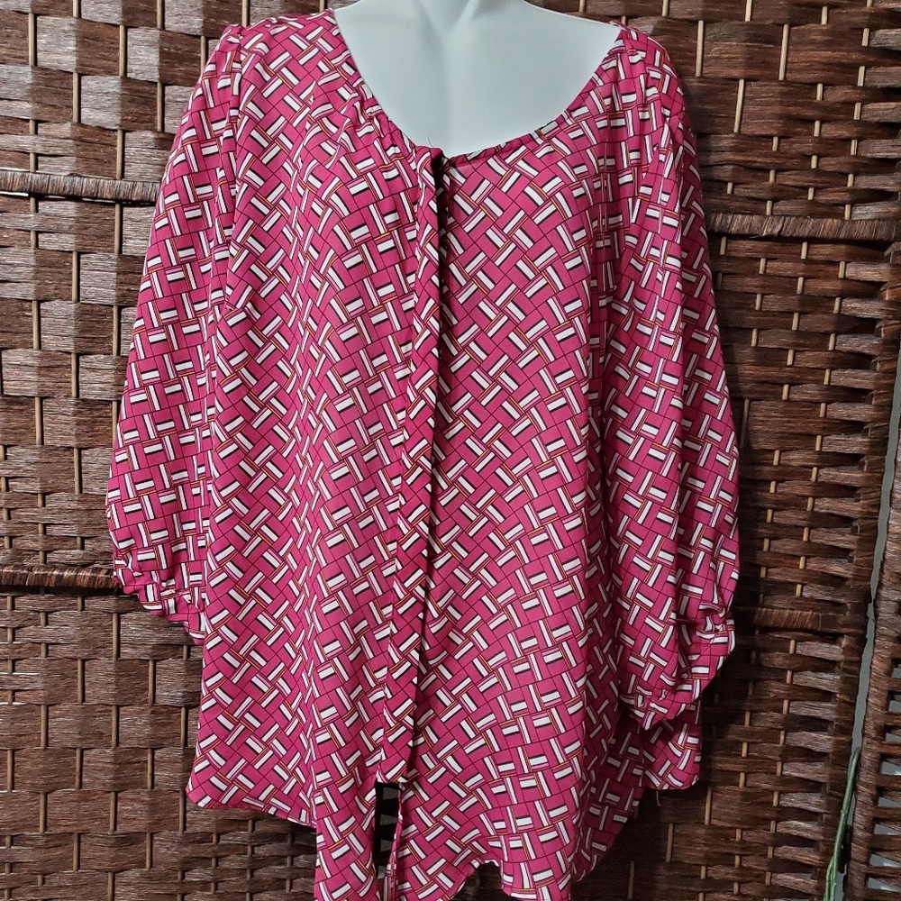 Worthington blouse with buttons  very nice size 14